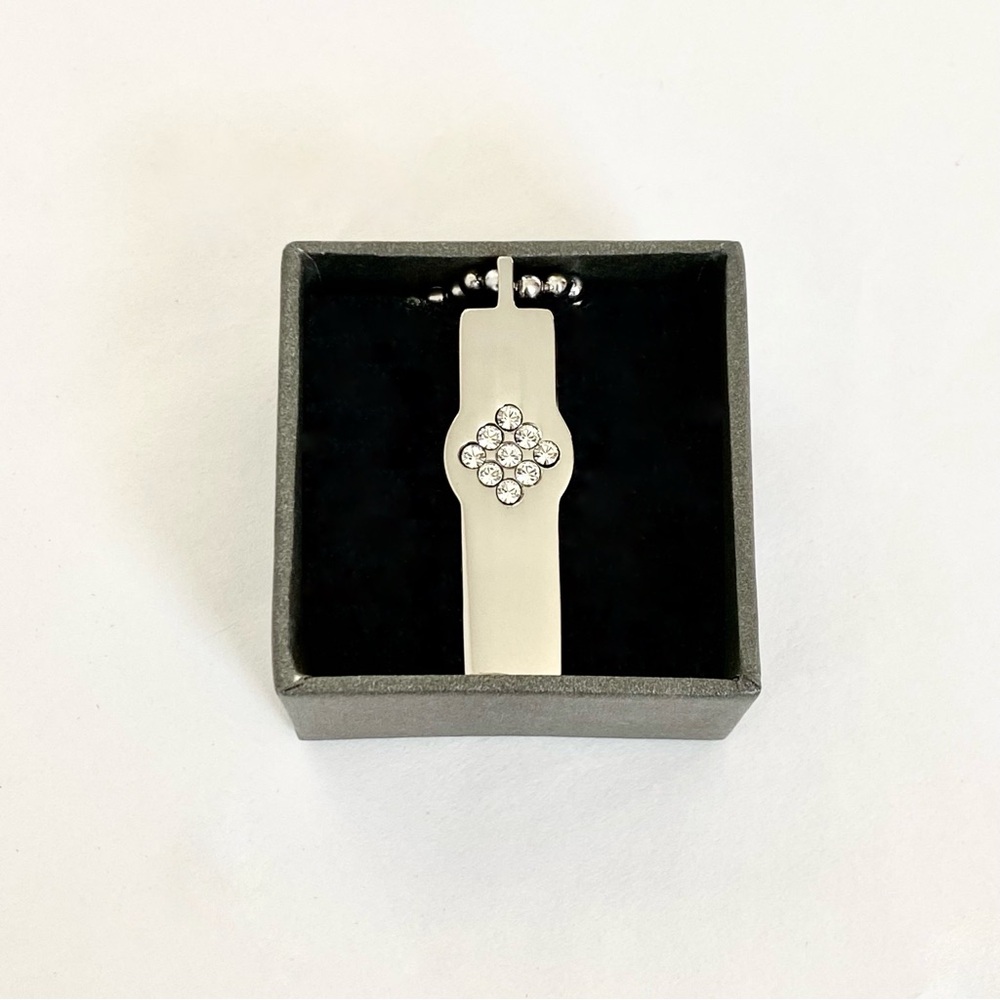 Stainless Steel Cross Pendant Necklace Swarovski Crystals Religious Men & Women - Picture 10 of 11